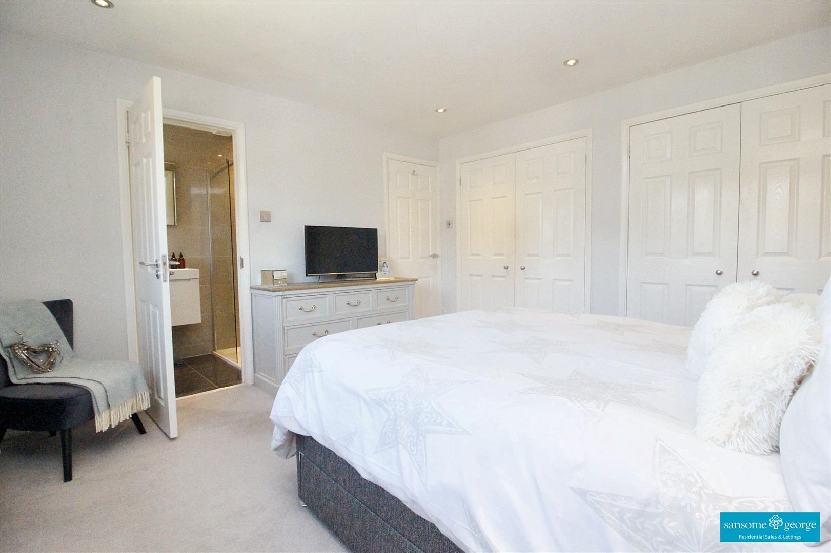 Goodliffe Gardens, Tilehurst, Reading